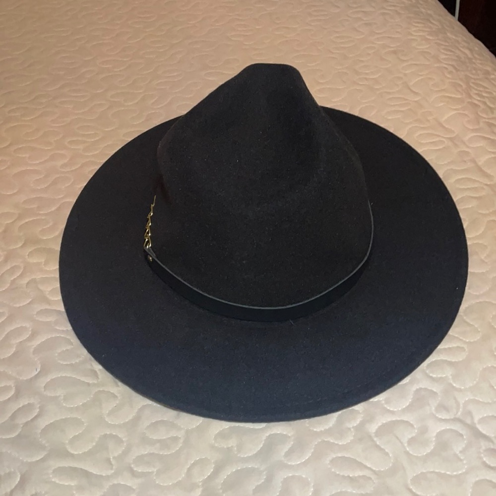 New black hat